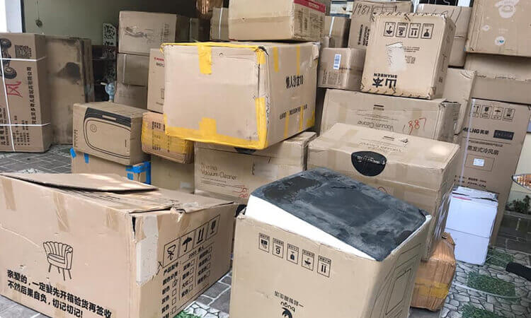 hàng hóa vận chuyển