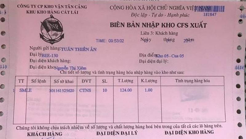 Làm thủ tục hải quan hàng hoá
