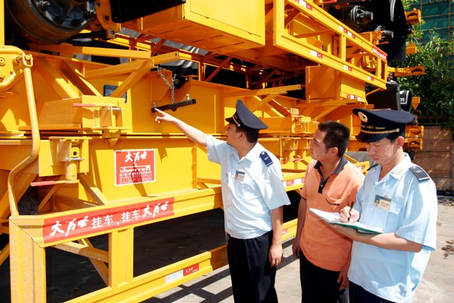 Thủ tục nhập khẩu máy móc