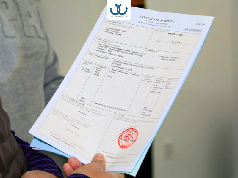 Doanh nghiệp nên tự làm chứng từ hay thuê dịch vụ logistics?